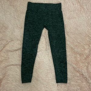 Workout Leggings * Cropped * Size Small